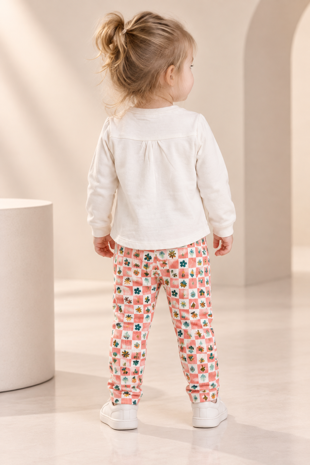 Girls Floral Printed Sweatshirt & Wide-Leg Pants Co-Ord Set with Appliqué Detail-WIN60X