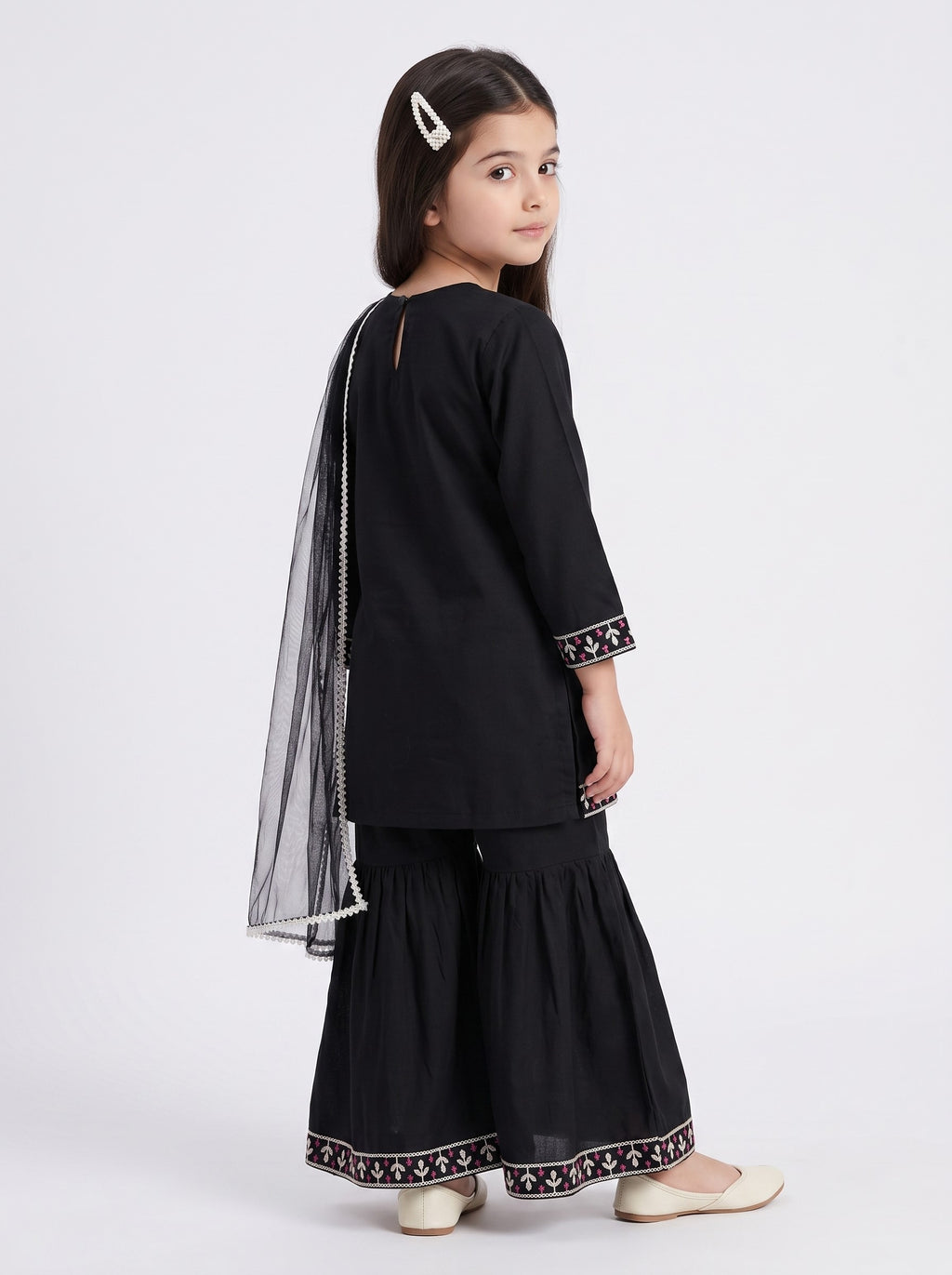 Bella Moda Girls Traditional Embroidered Kurta Sharara Set with Dupatta- AUETH834AD