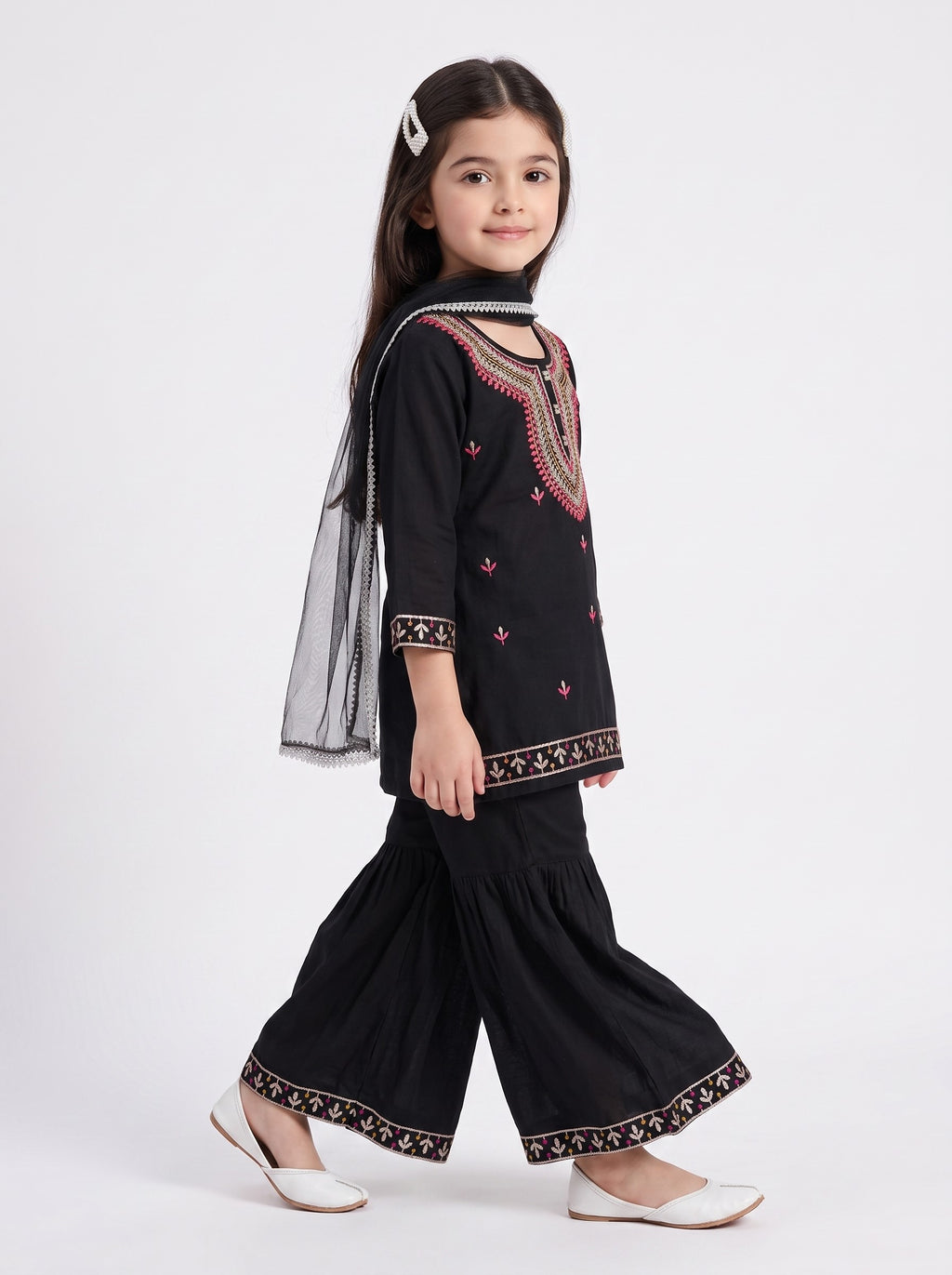 Bella Moda Girls Traditional Embroidered Kurta Sharara Set with Dupatta- AUETH834AD