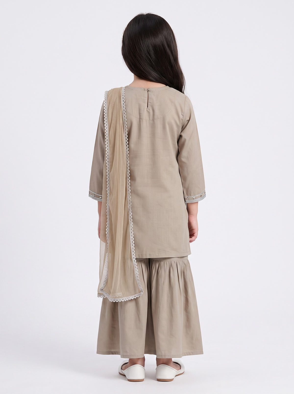 Bella Moda Girls Traditional Embroidered Kurta Sharara Set with Dupatta-AUETH837AD