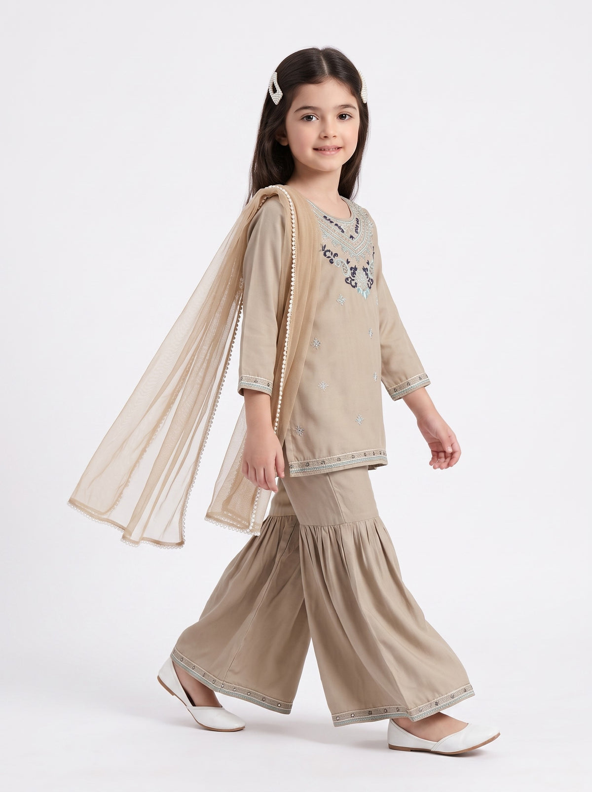 Bella Moda Girls Traditional Embroidered Kurta Sharara Set with Dupatta-AUETH837AD