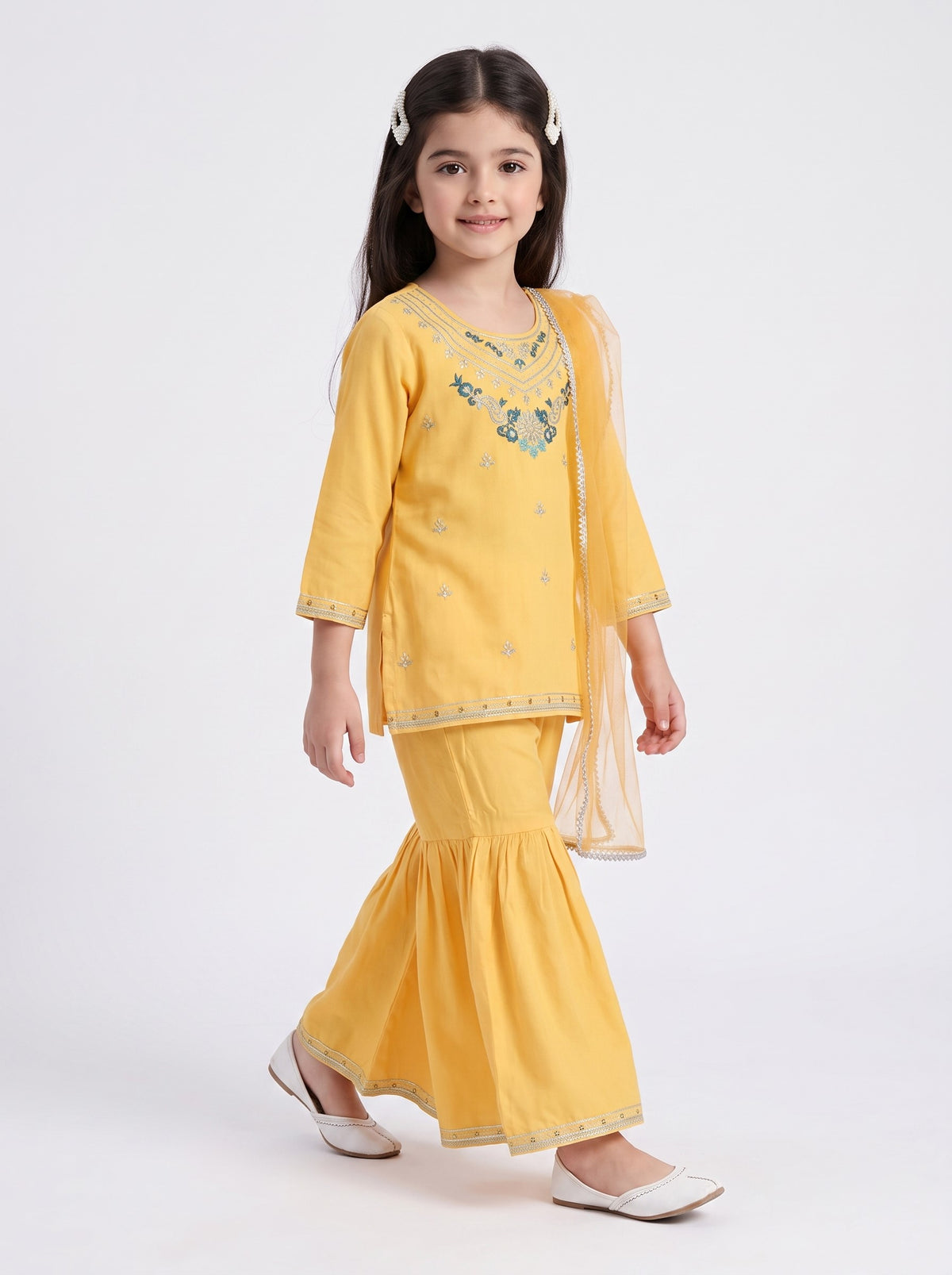 Bella Moda Girls Traditional Embroidered Kurta Sharara Set with Dupatta-AUETH839AD