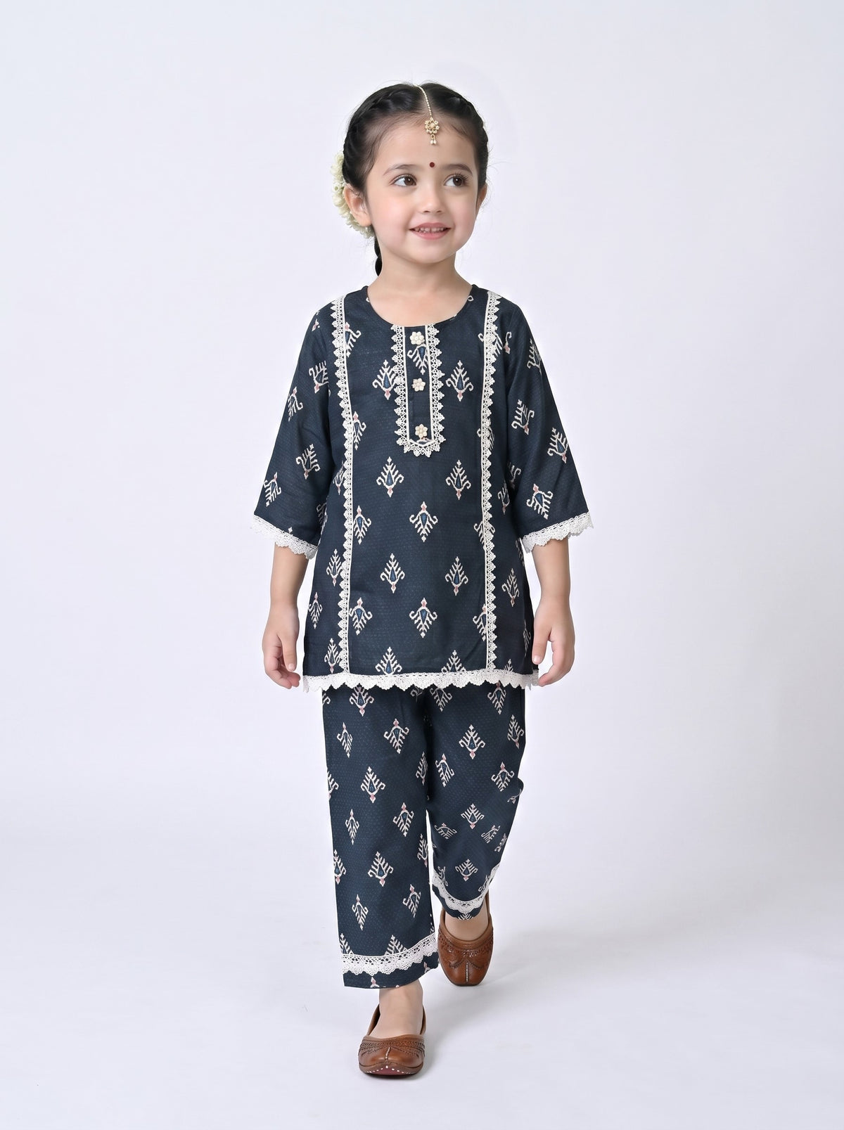Bella Moda Girls Ethnic Print Lace Detailed Kurta with Pants Co-Ord Set- JUETH750X