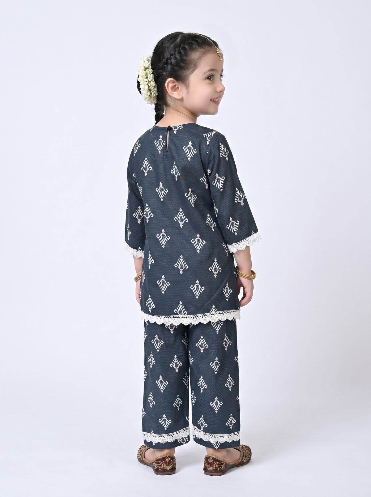 Bella Moda Girls Ethnic Print Lace Detailed Kurta with Pants Co-Ord Set- JUETH750X