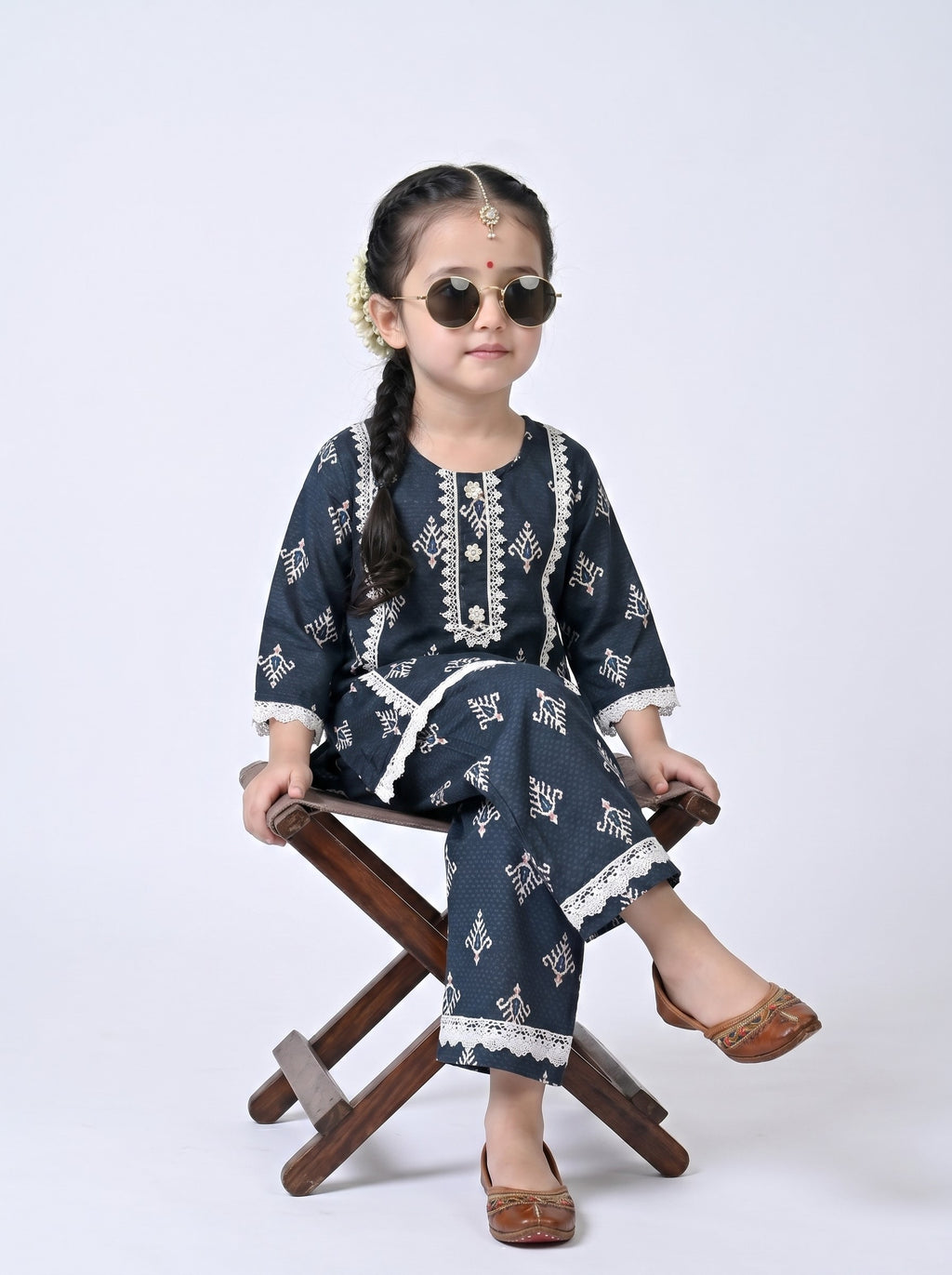 Bella Moda Girls Ethnic Print Lace Detailed Kurta with Pants Co-Ord Set- JUETH750X