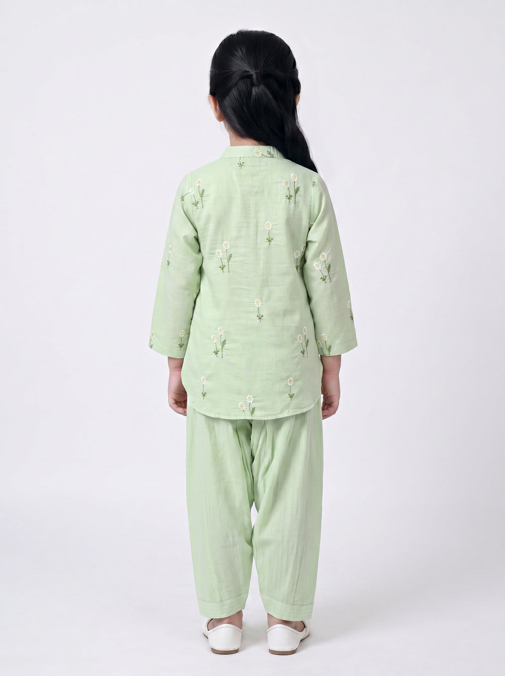 Bella Moda Girls Embroidered Kurta with Dhoti Salwar Ethnic Set- JUETH778X