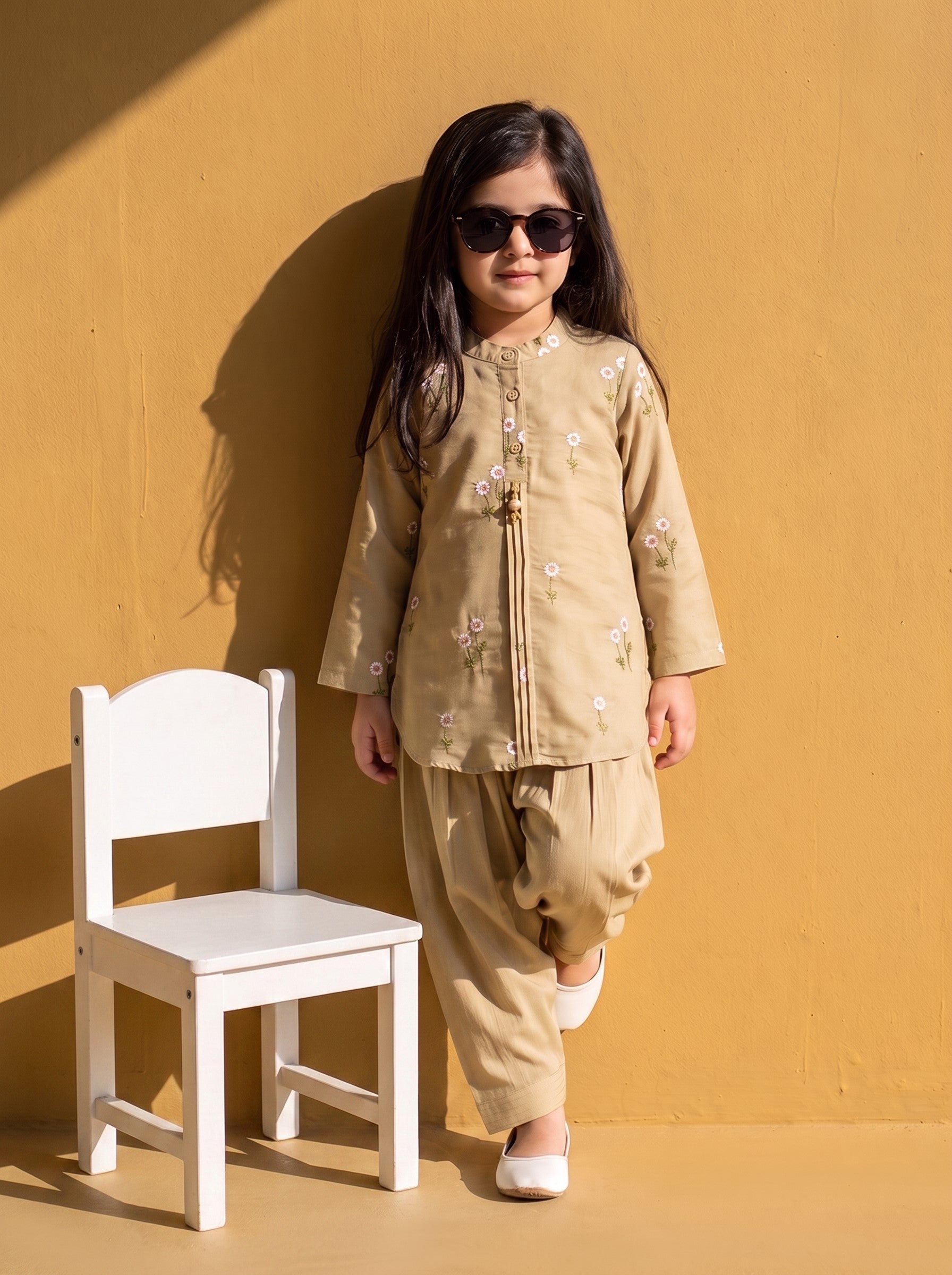 Bella Moda Girls Embroidered Kurta with Dhoti Salwar Ethnic Set- JUETH780X