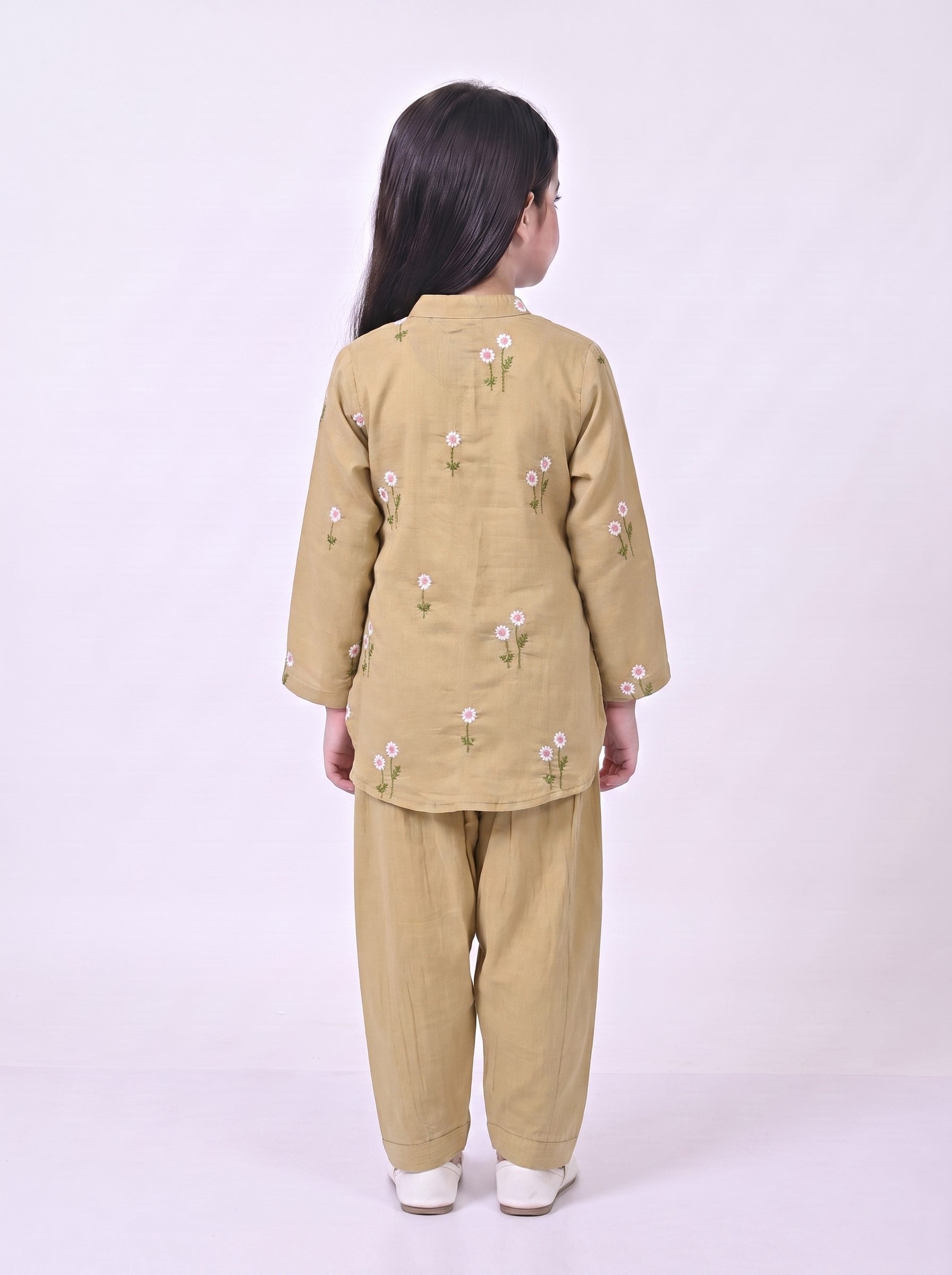 Bella Moda Girls Embroidered Kurta with Dhoti Salwar Ethnic Set- JUETH780X