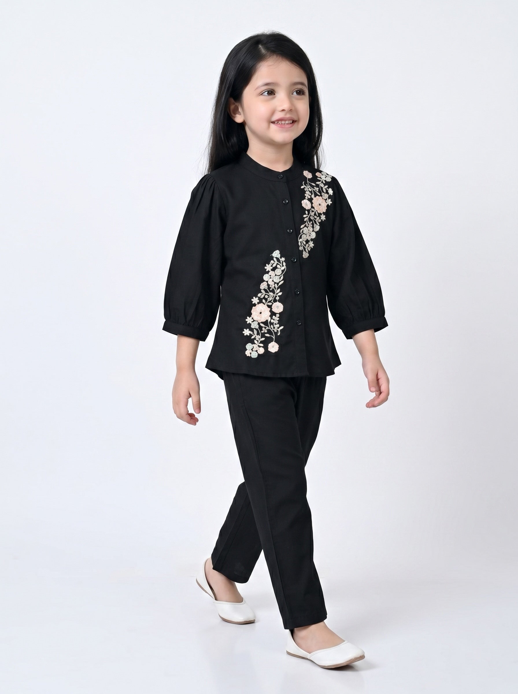 Bella Moda Girls Floral Embroidered Top with Straight Pants Co-Ord Set- JUETH786X