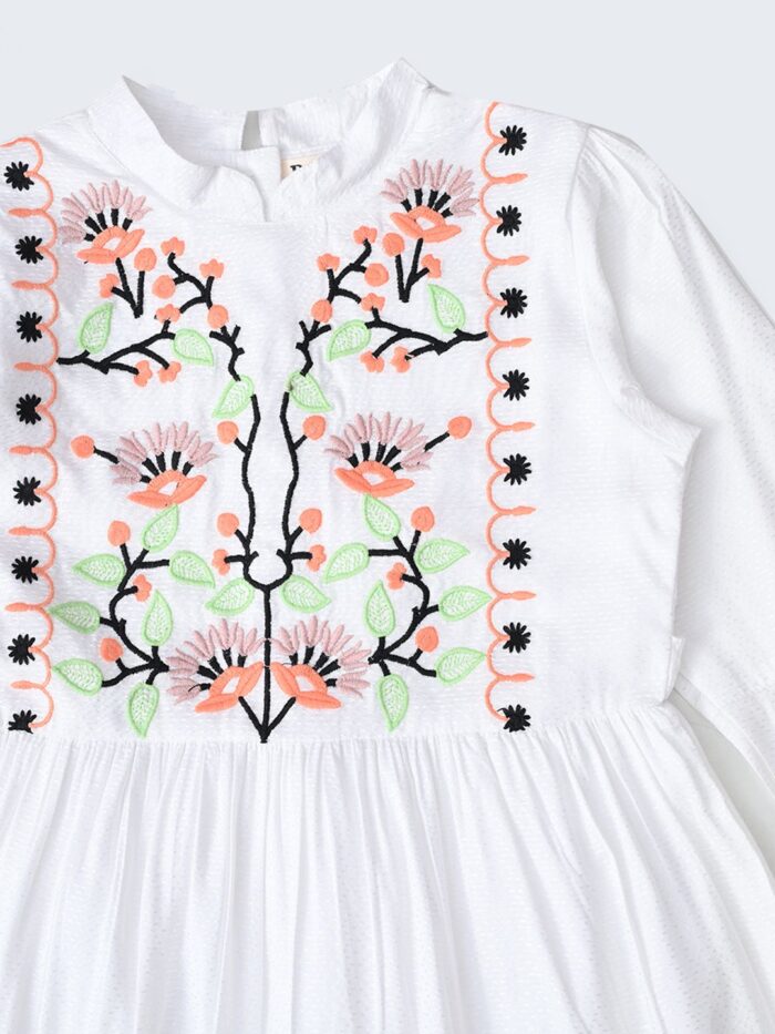 Bella Moda Cotton Three Fourth Sleeves Floral Embroidered Knee Lenght Dress - White - Image 3