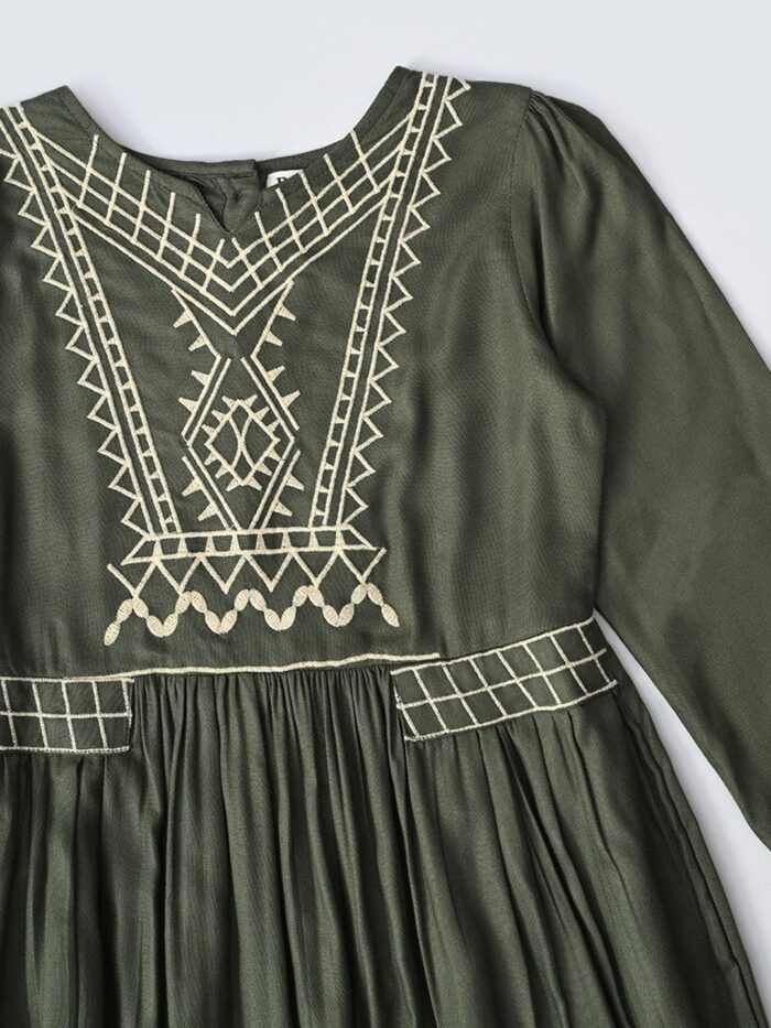 Bella Moda Cotton Three Fourth Sleeves Floral Embroidered Knee Lenght Dress - Green - Image 3