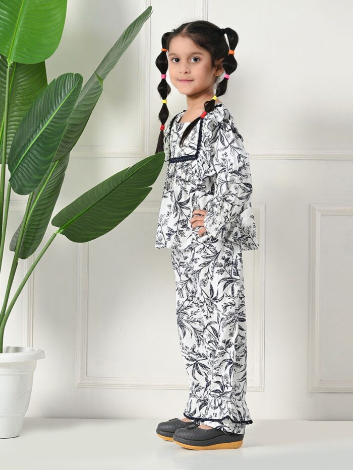 Bella Moda Cotton Three Fourth Sleeves All Over Printed Full-Length Co-ord Sets - White - Image 4